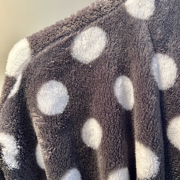 Robe above knee - Picture 7 of 9